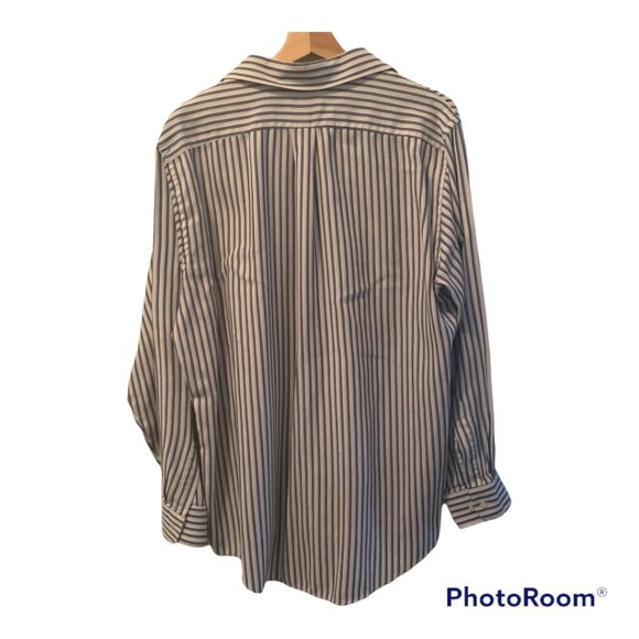 Van Heusen Large Broadcloth Button Down Long Sleeve Shirt White/Blue Str… - Picture 2 of 10